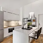Spectacular Loft In The Middle Of Centre *